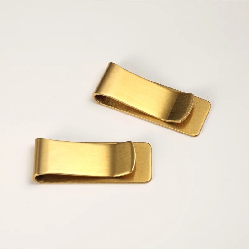 Brass banknotes clip (4)